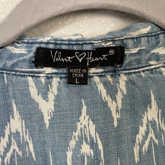 Velvet Heart - Collared Shirt Dress - Picture 3 of 3